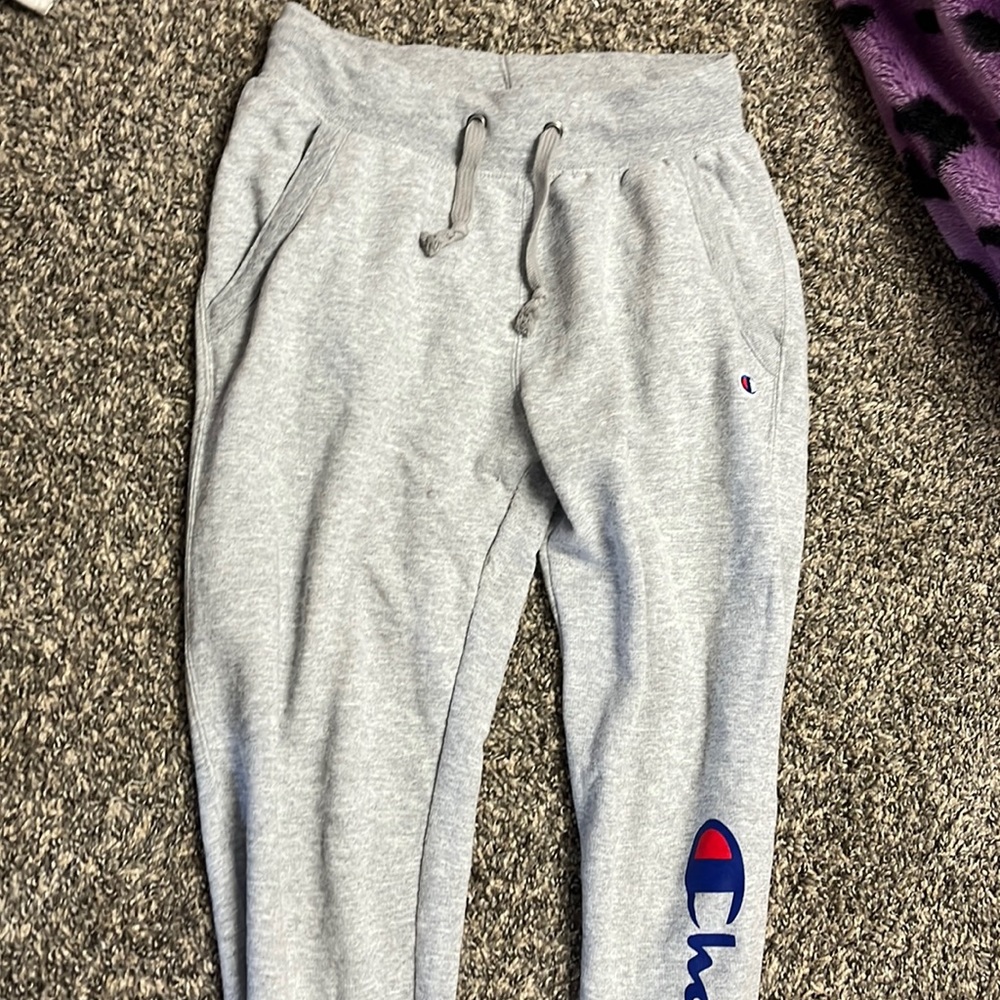 grey champion sweatpants